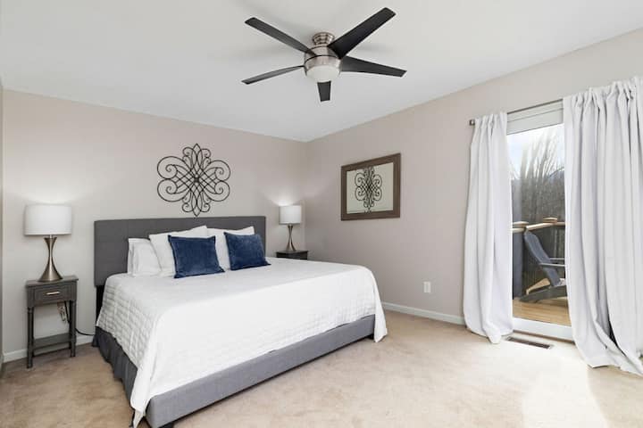 2705EnnisMtnRd24