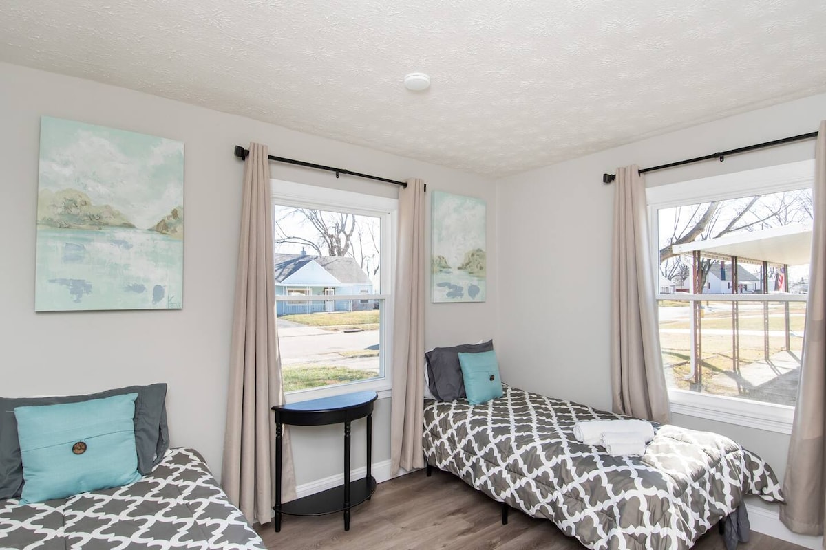 Spavaća soba 2 - dva bračna kreveta na prvom katu