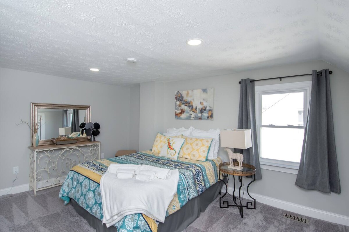 Spavaća soba 3 - bračni krevet na 2. katu