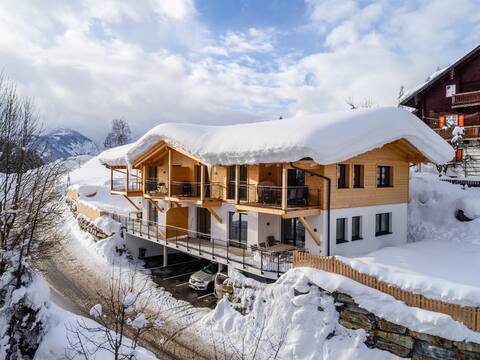 Luxury penthouse with idyllic mountain views