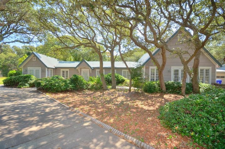 Ocean-view Retreat In Oak Island, Nc - Bald Head Island, NC