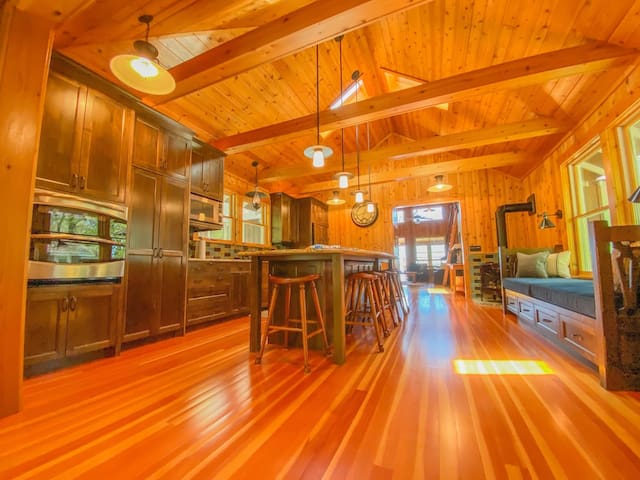 Clearwater Cabin Rental Snowemobile Rentals, Boat gallery image 3