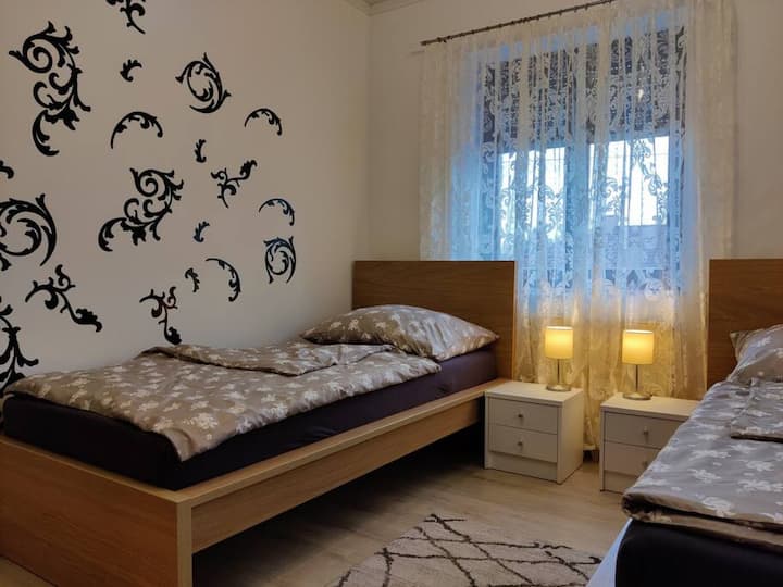 Спална соба 2