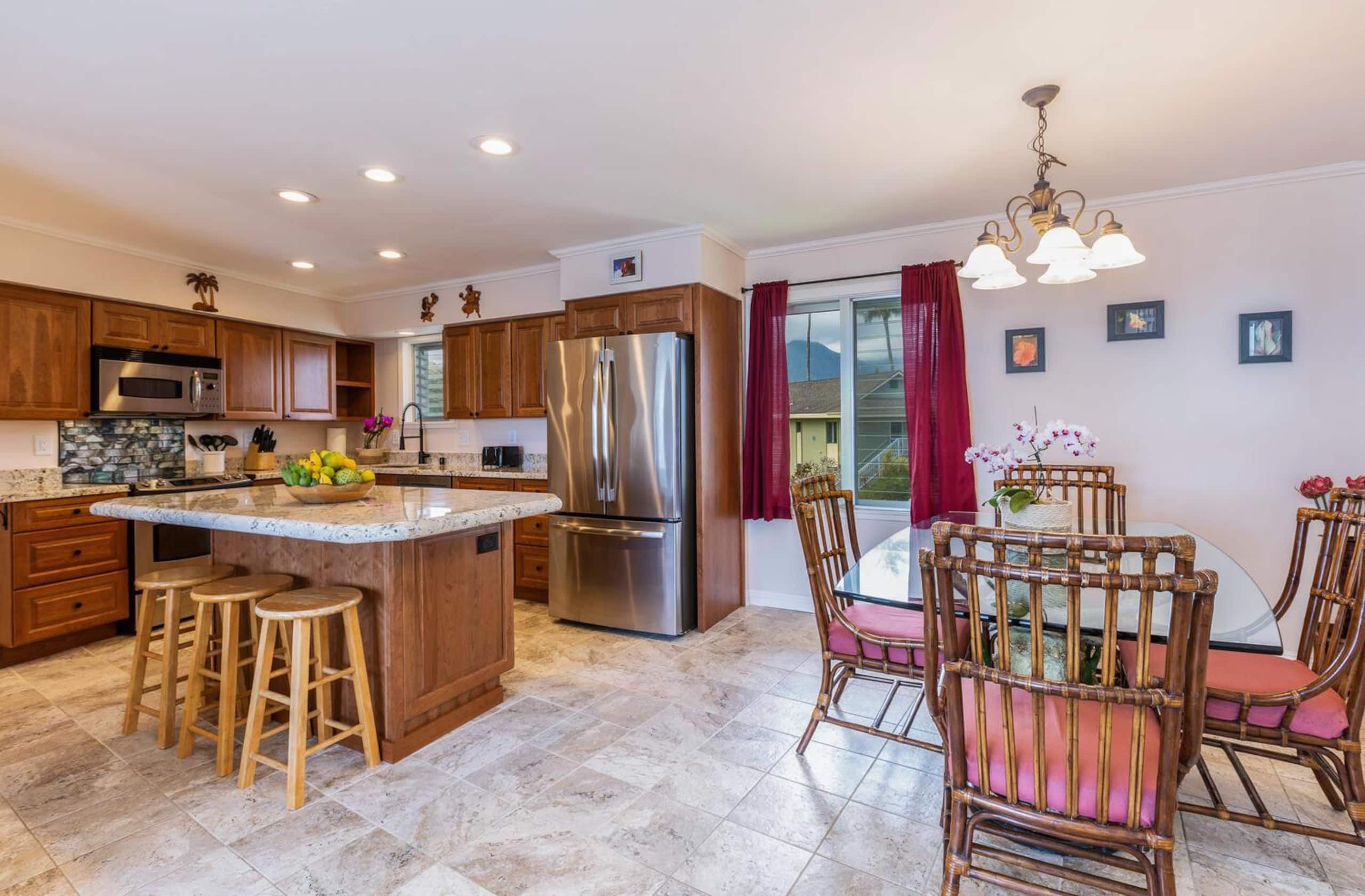 Condo in Princeville · ★4.82 · 2 bedrooms · 2 beds · 2 baths - Image 3