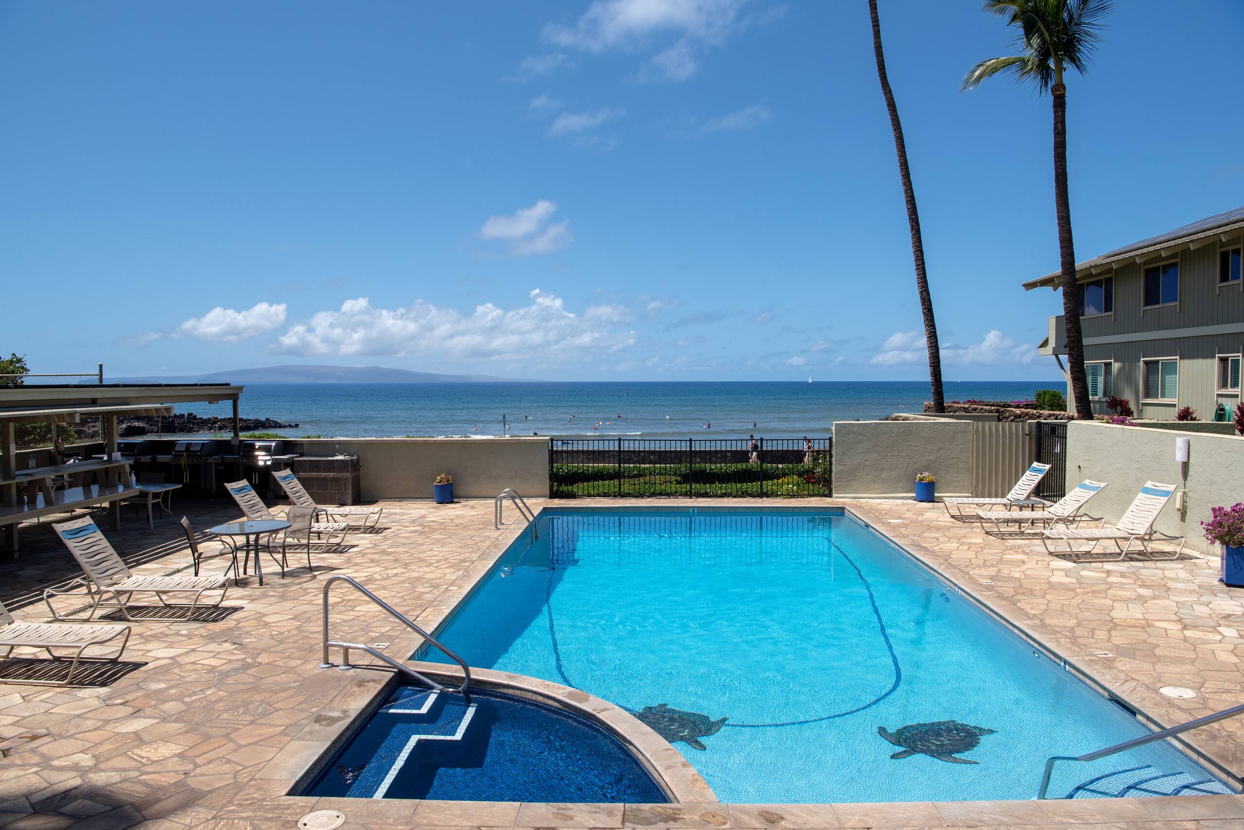 Condo in Kihei · ★4.89 · 1 bedroom · 2 beds · 1 bath - Image 31