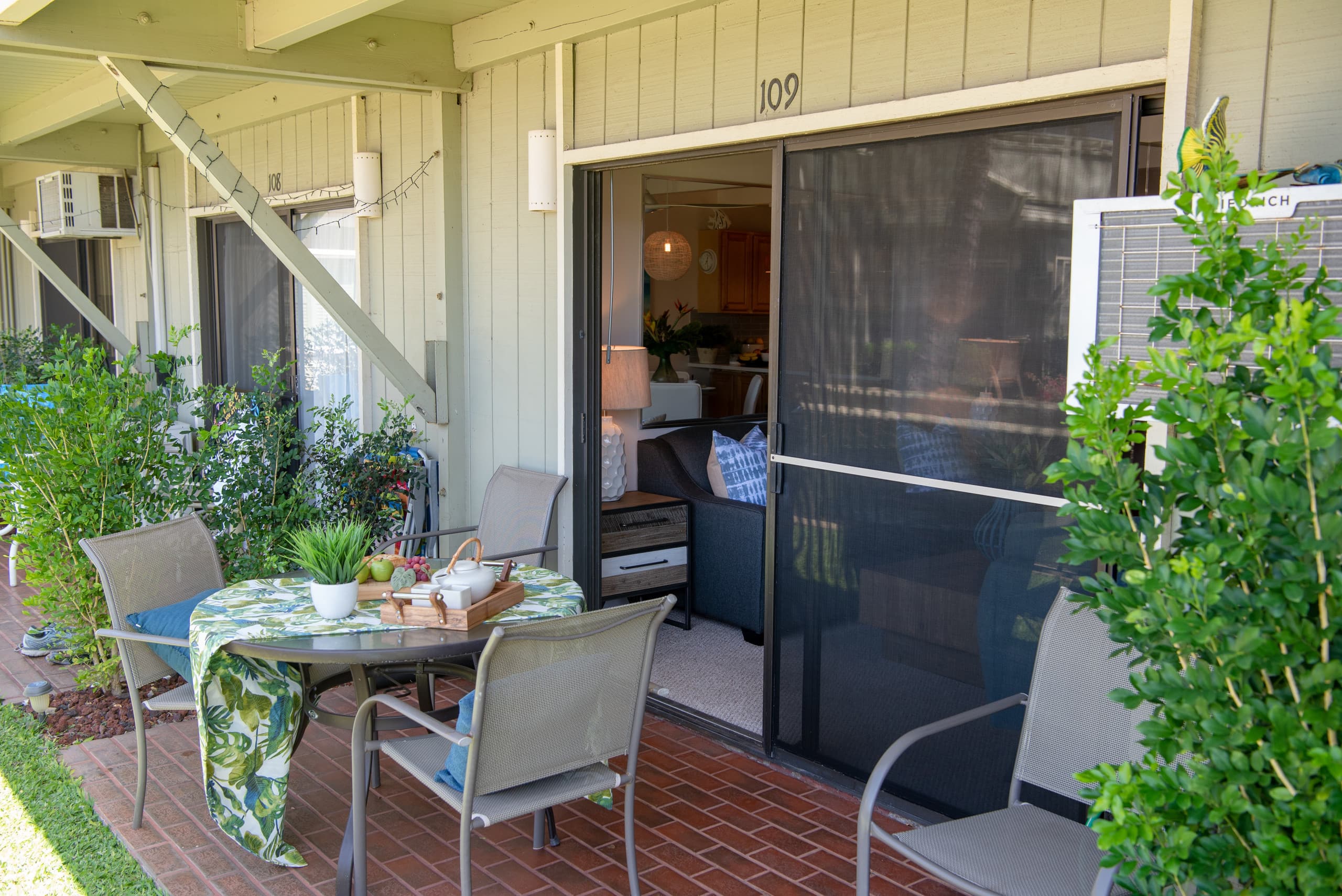 Condo in Kihei · ★4.89 · 1 bedroom · 2 beds · 1 bath - Image 22