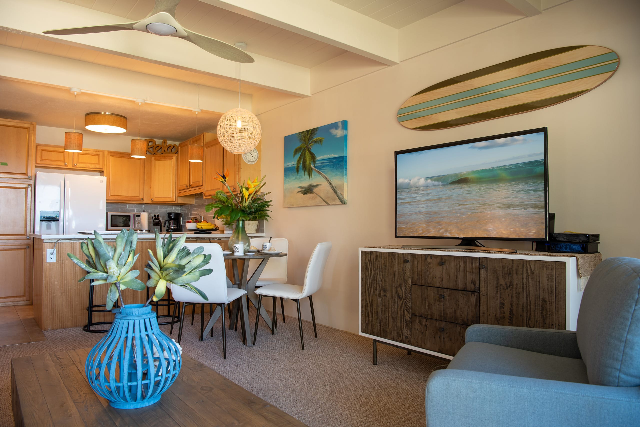 Condo in Kihei · ★4.89 · 1 bedroom · 2 beds · 1 bath - Image 12