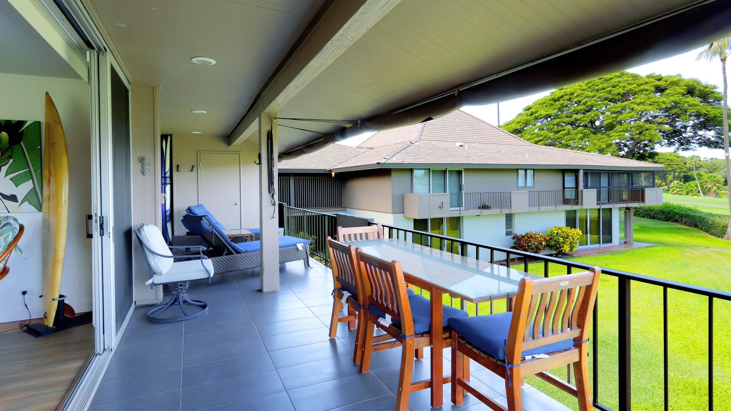 Condo in Lahaina · ★5.0 · 2 bedrooms · 3 beds · 2 baths - Image 4