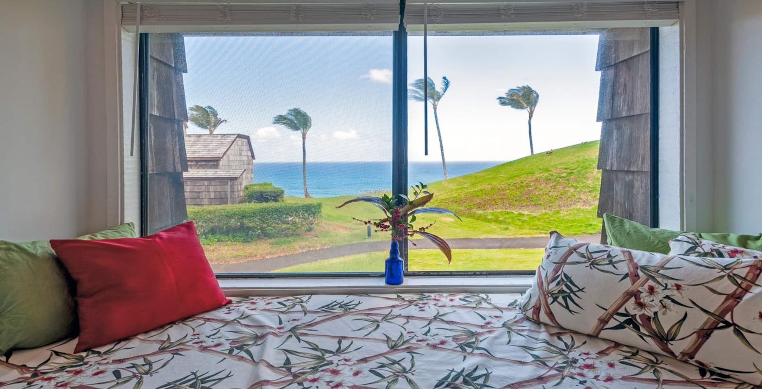 Condo in Princeville · ★4.44 · 1 bedroom · 1 bed · 1 bath - Image 4