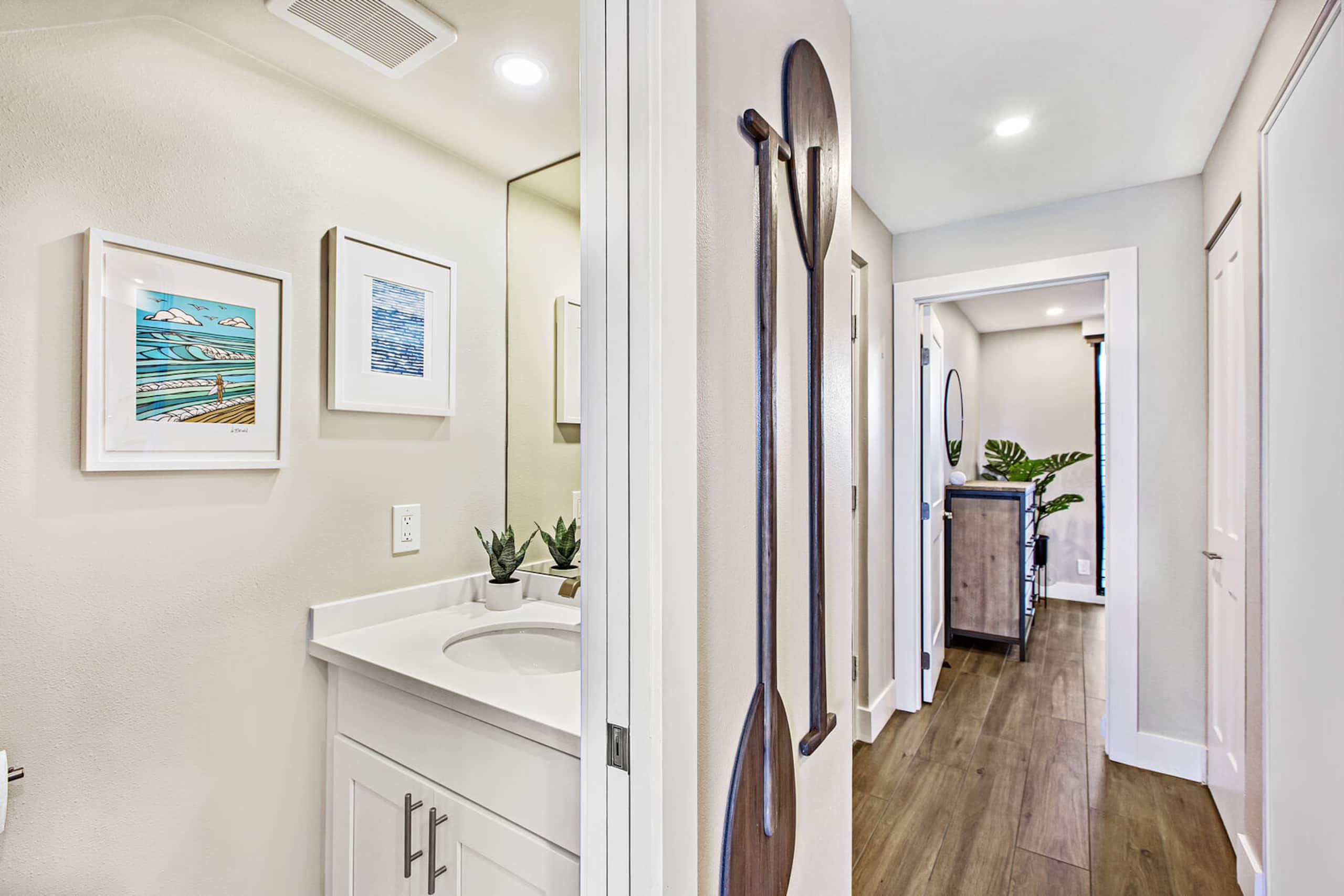 Condo in Lahaina · ★4.93 · 3 bedrooms · 4 beds · 2.5 baths - Image 30