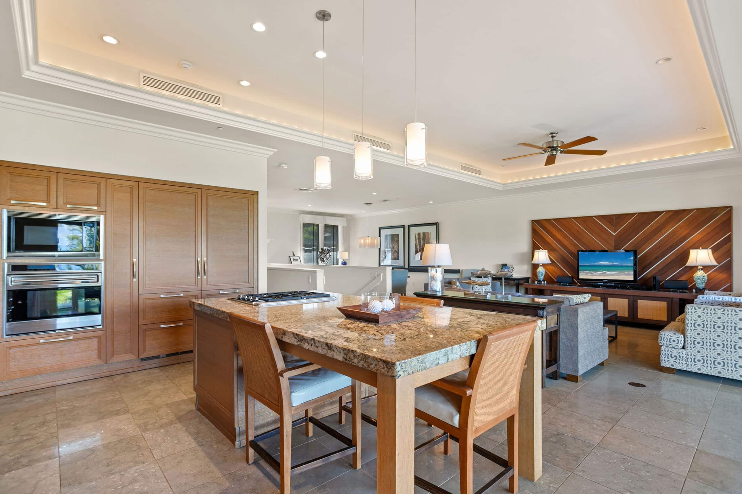 Villa in Kihei · ★4.93 · 3 bedrooms · 4 beds · 3.5 baths - Image 7