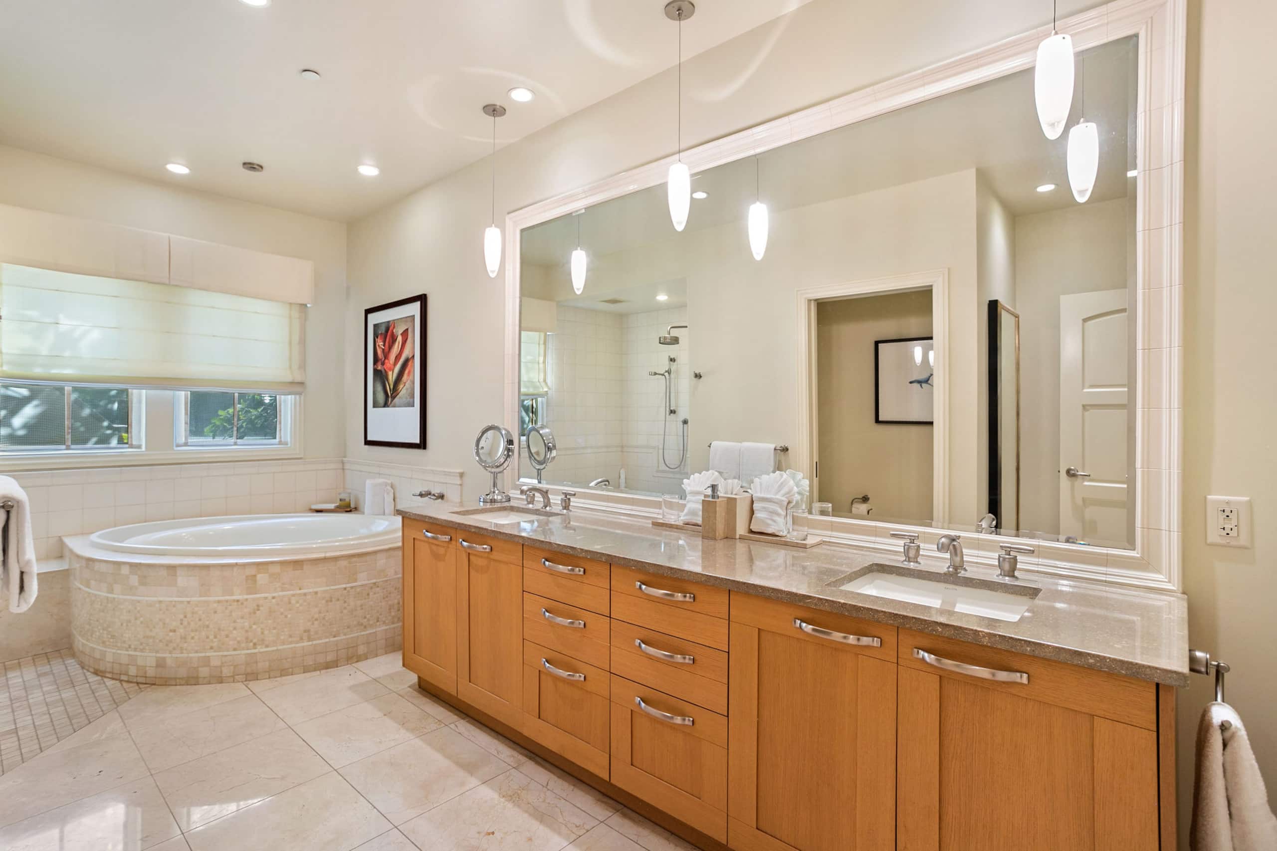 Villa in Kihei · ★4.93 · 3 bedrooms · 4 beds · 3.5 baths - Image 19