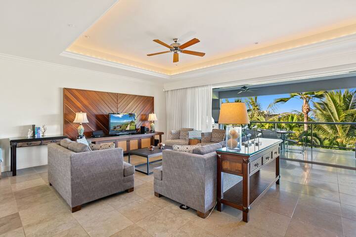 Luxury Villa 55-3 Chef’s Kitchen and Private Lanai gallery image 3