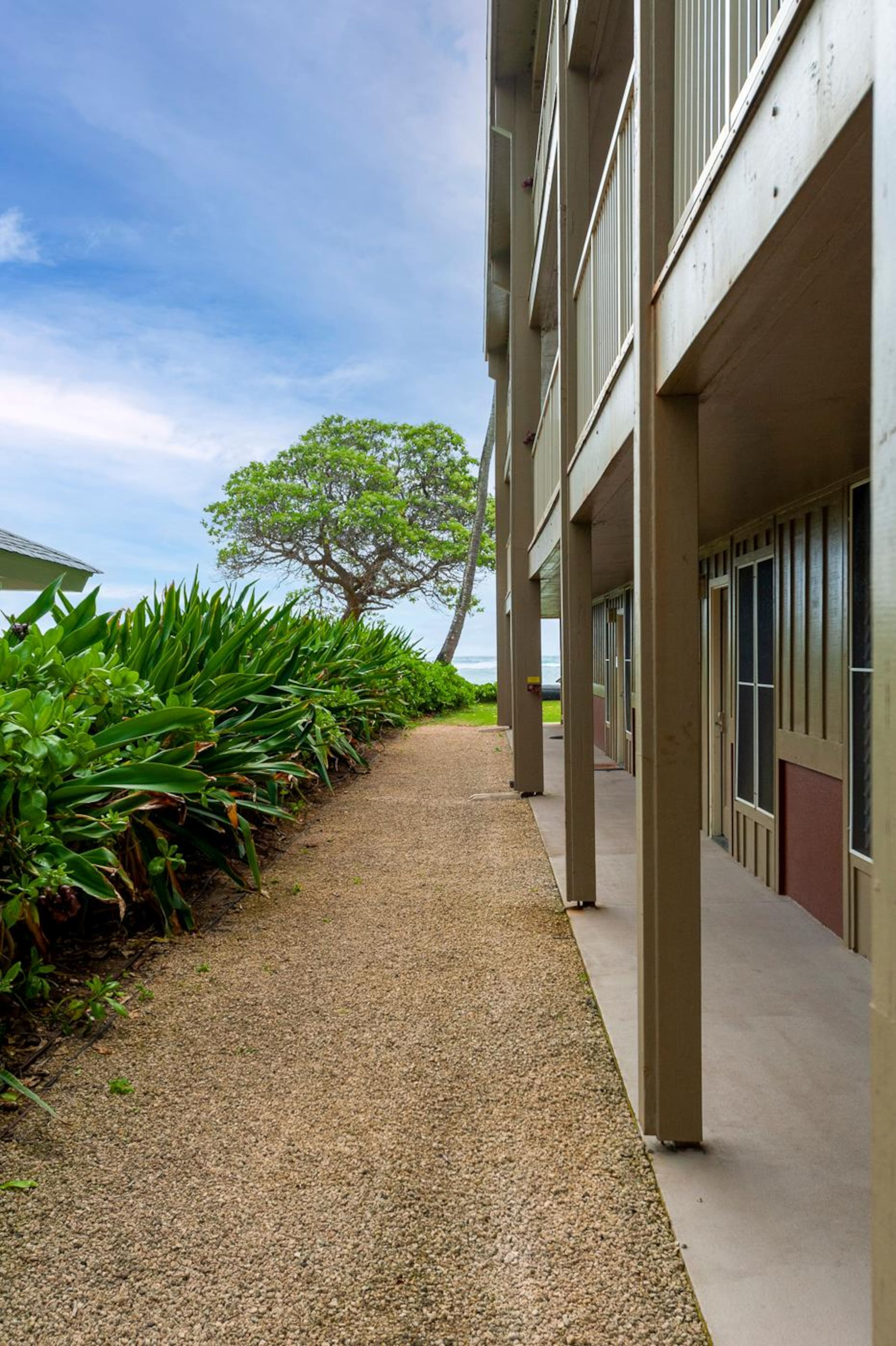 Condo in Kapaa · ★4.43 · 2 bedrooms · 2 beds · 1 private bath - Image 26