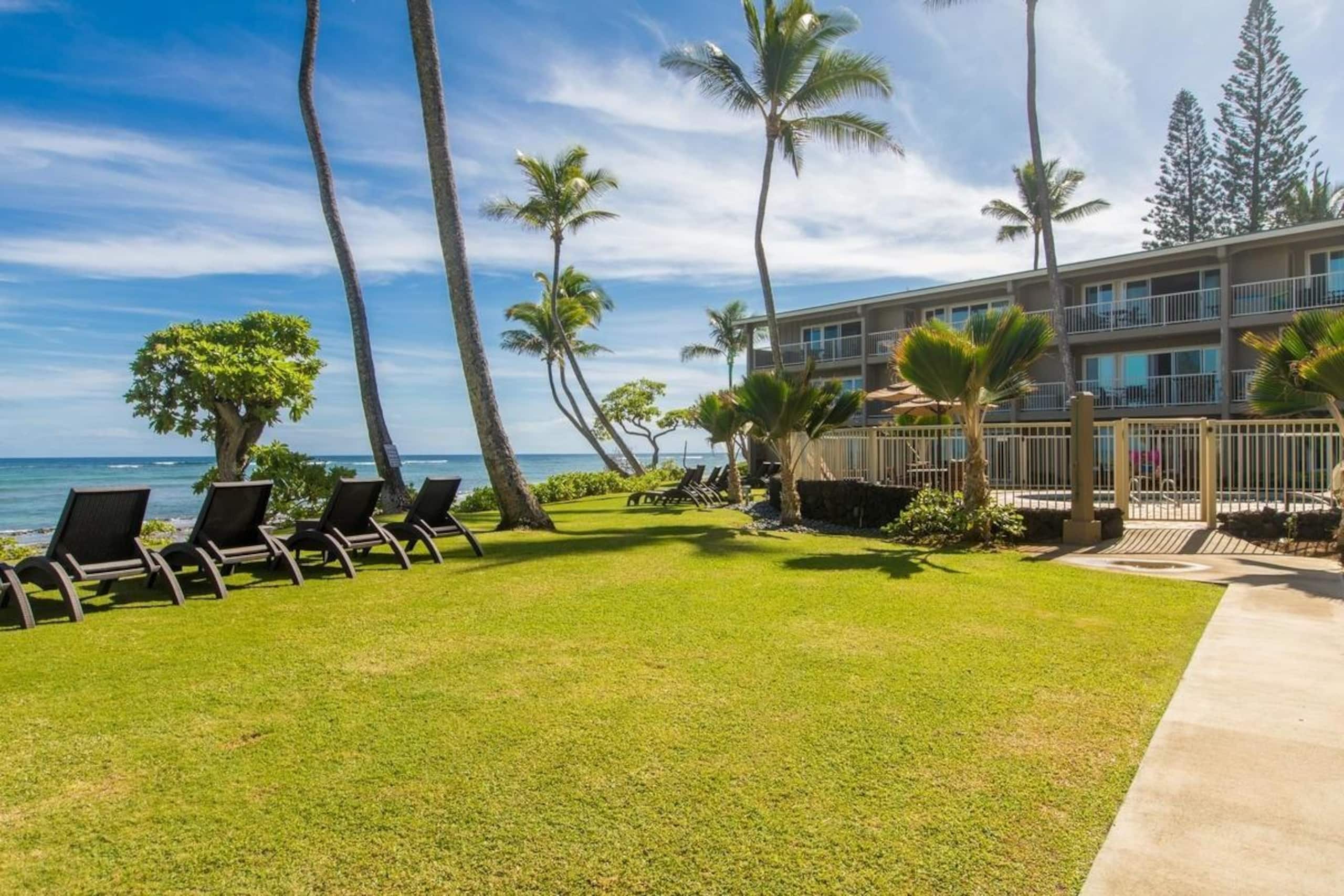 Condo in Kapaa · ★4.43 · 2 bedrooms · 2 beds · 1 private bath - Image 30