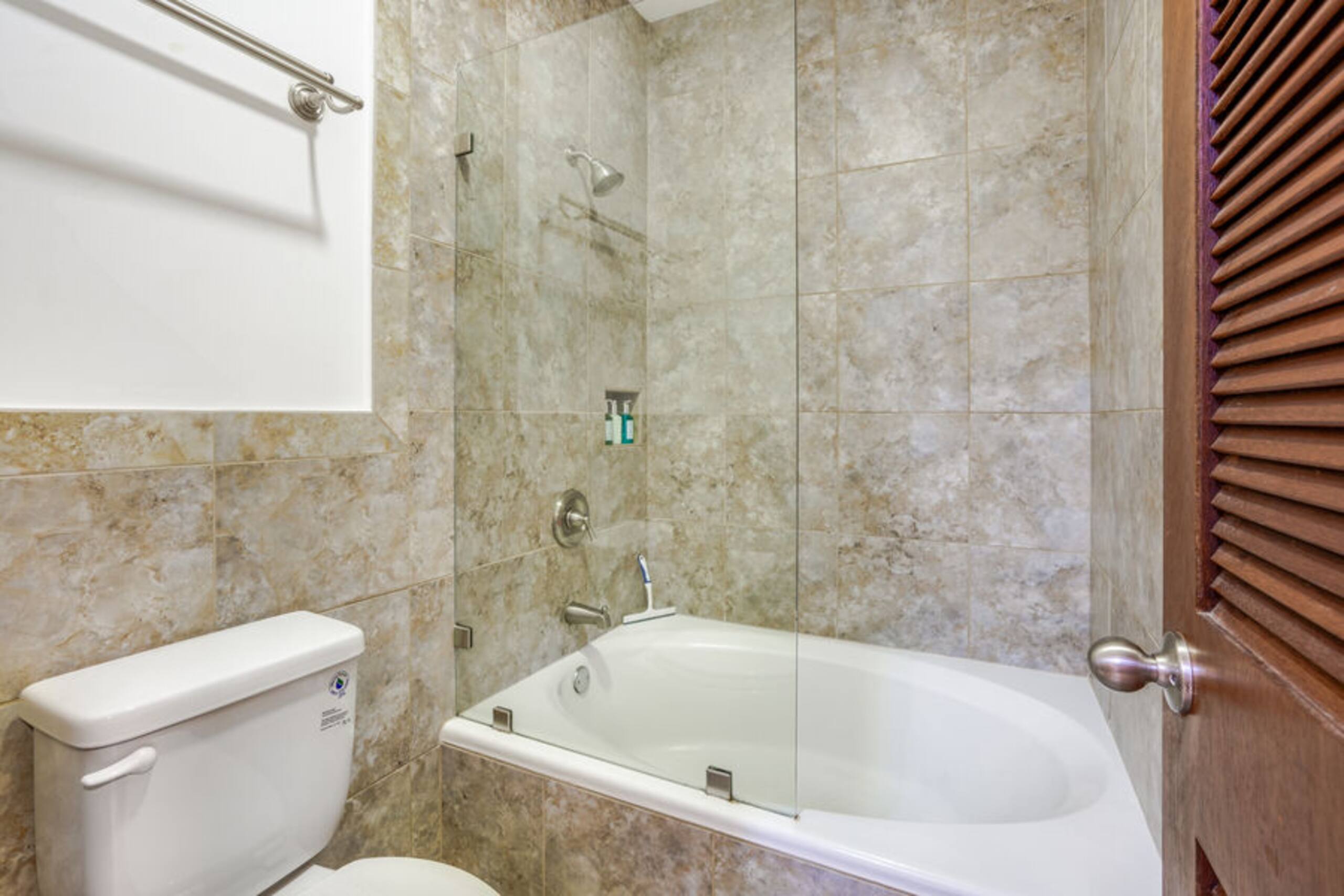 Condo in Kapaa · ★4.8 · 1 bedroom · 1 bed · 2 baths - Image 17