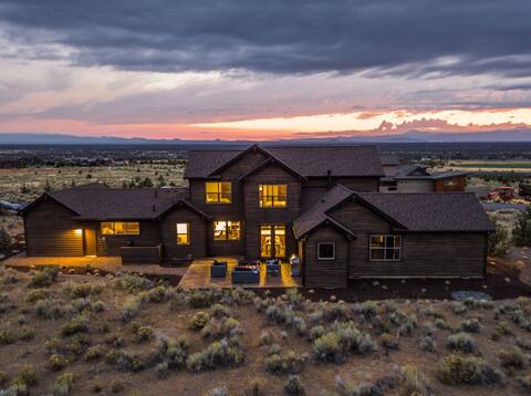 Clint by AvantStay | Golf Course, Pool & Hot Tub