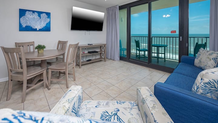 Phoenix Hotels ~ Gulf Front Hotel Suite! Sunset View! Bunks - Foley, AL