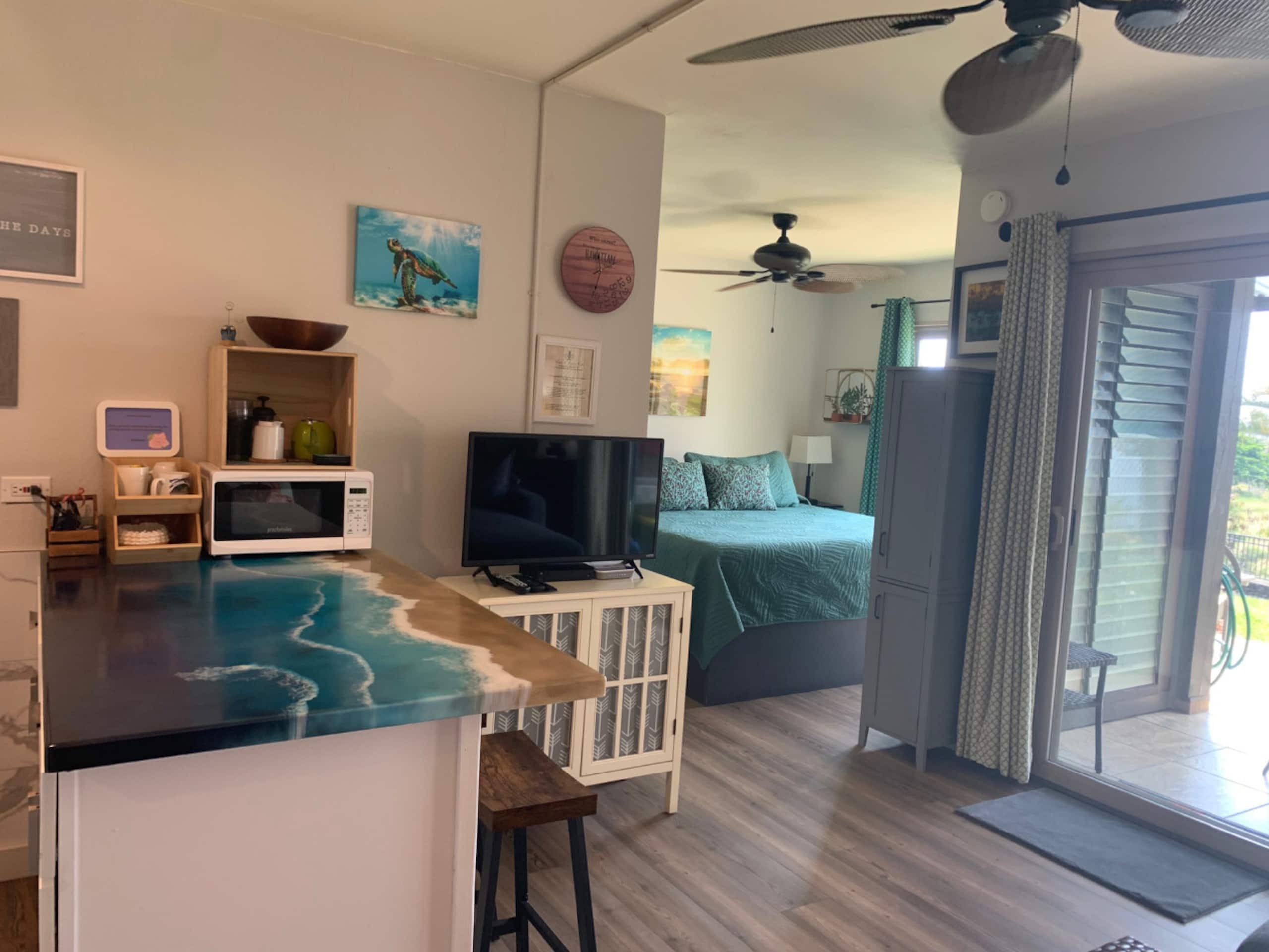 Condo in Naalehu · ★4.61 · Studio · 1 bed · 1 shared bath - Image 10
