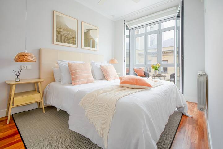 ★San Sebastian City Center⎮3 Bedrooms⎮Free WIFI★ gallery image 2
