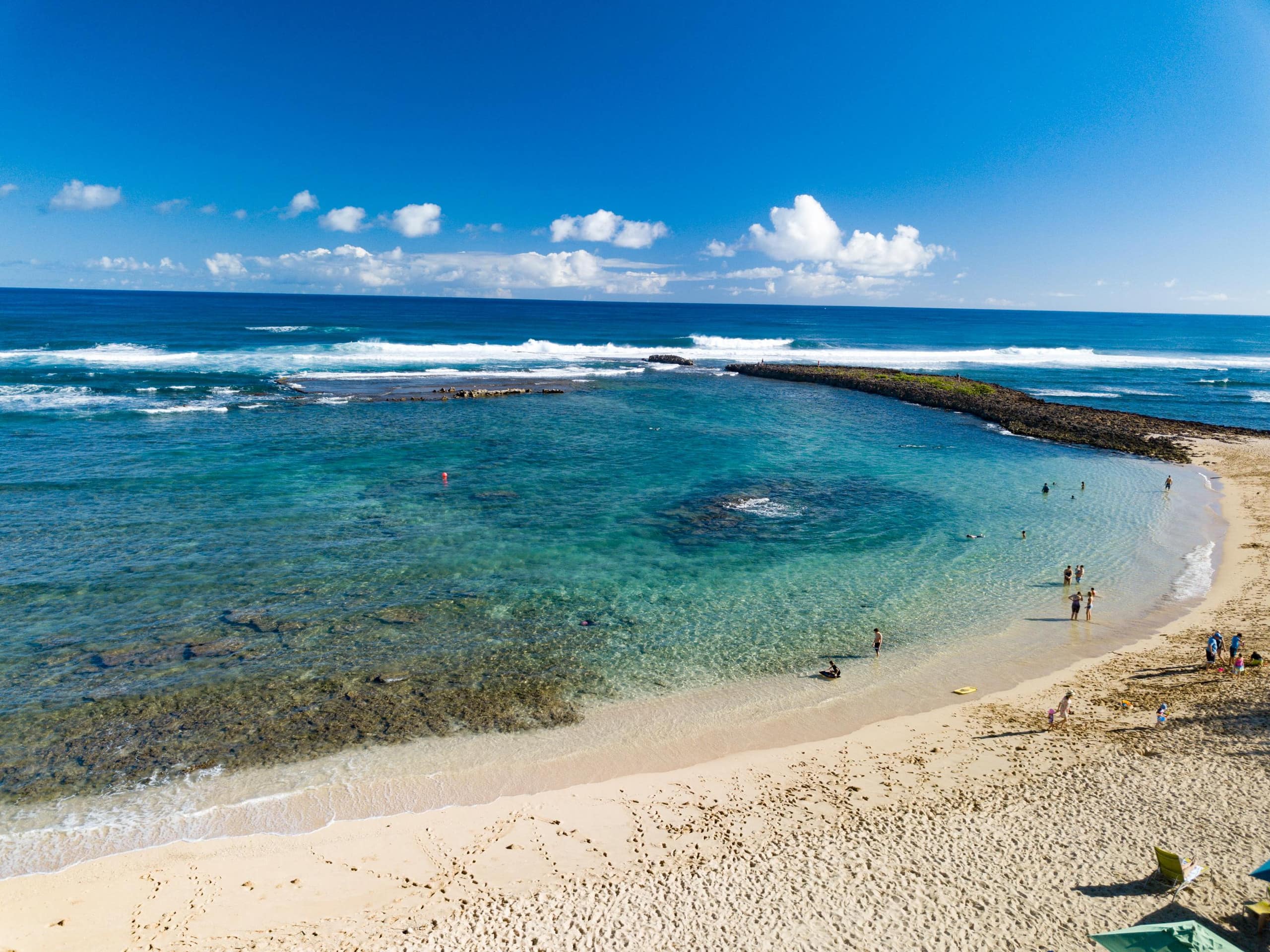Villa in Kahuku · ★5.0 · 3 bedrooms · 5 beds · 2 private baths - Image 30