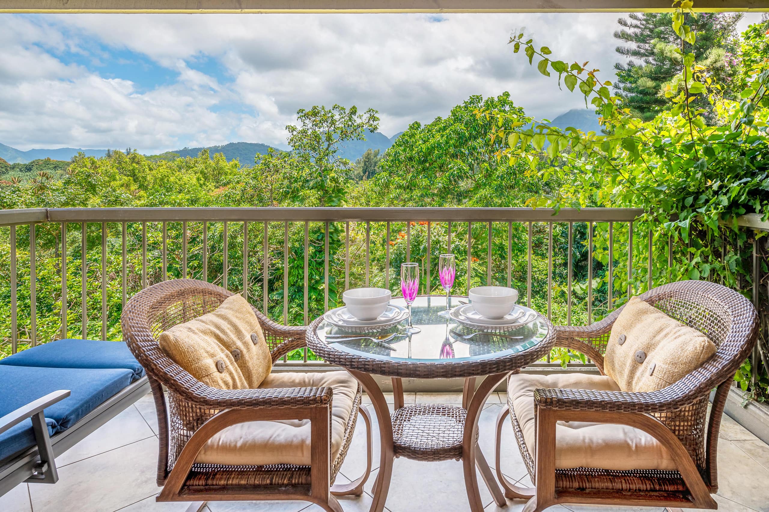 Condo in Princeville · ★4.3 · 1 bedroom · 2 beds · 1 bath - Image 1