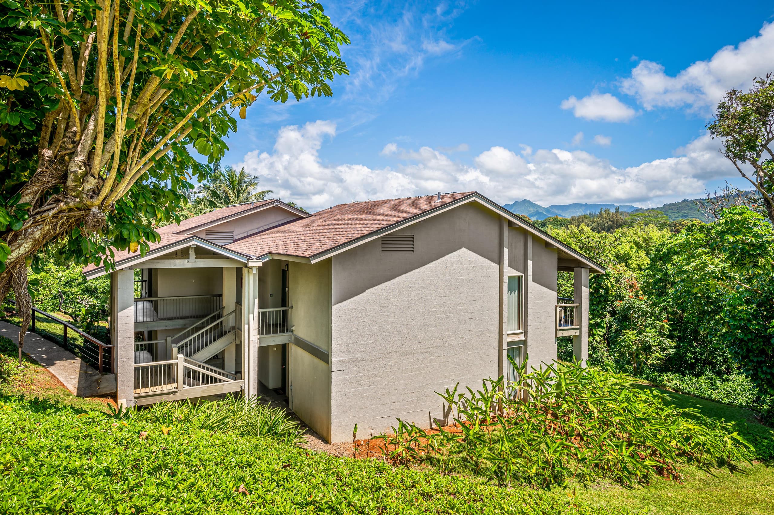 Condo in Princeville · ★4.3 · 1 bedroom · 2 beds · 1 bath - Image 16