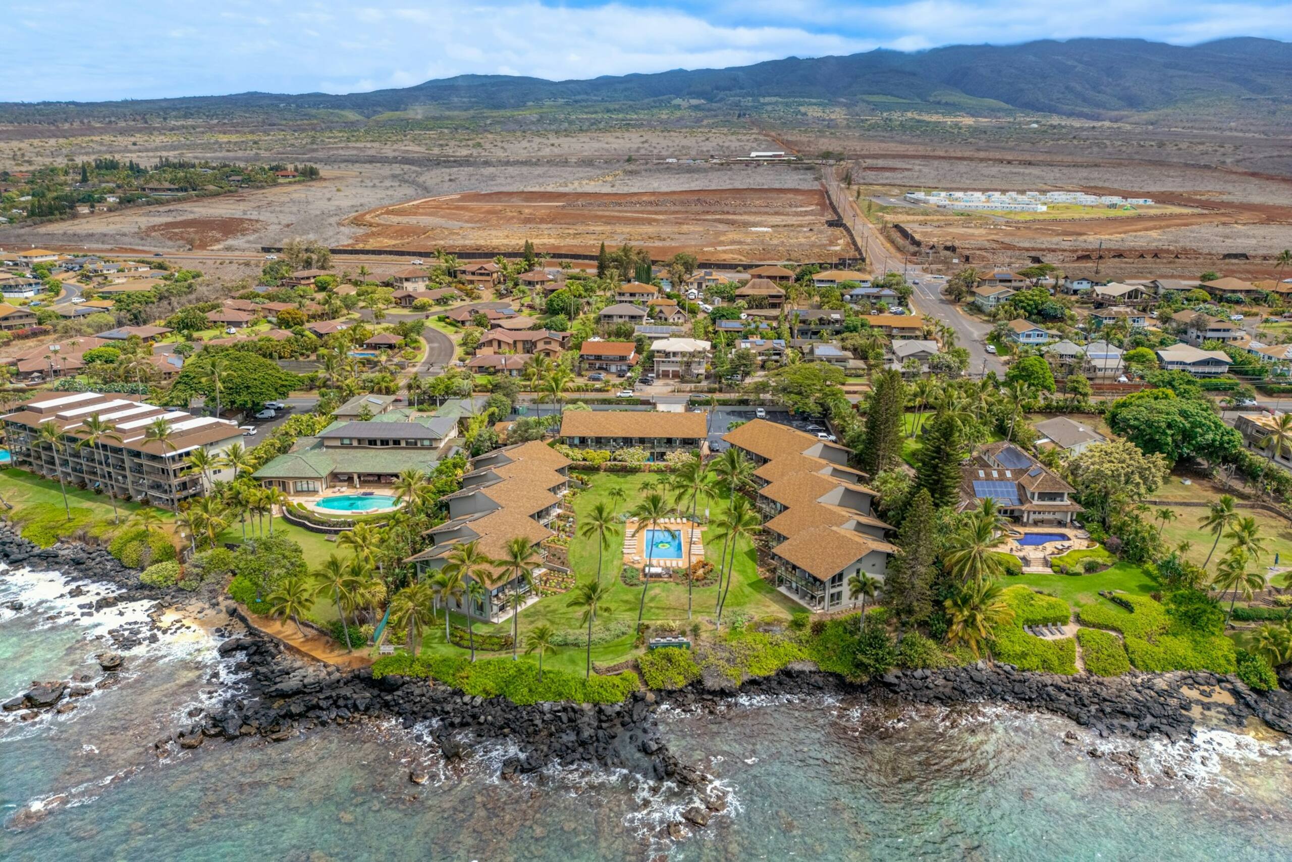 Apartment in Lahaina · ★4.47 · 2 bedrooms · 2 beds · 2 private bathrooms - Image 42