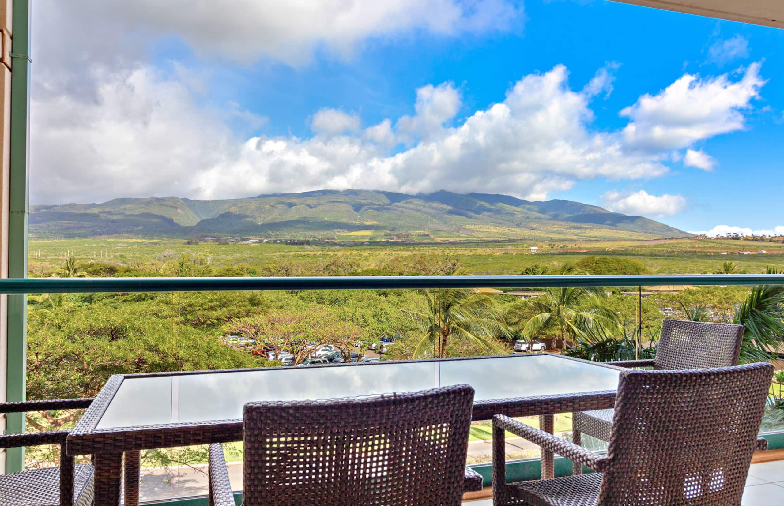Condo in Lahaina · ★4.97 · 1 bedroom · 2 beds · 1 bath - Image 8
