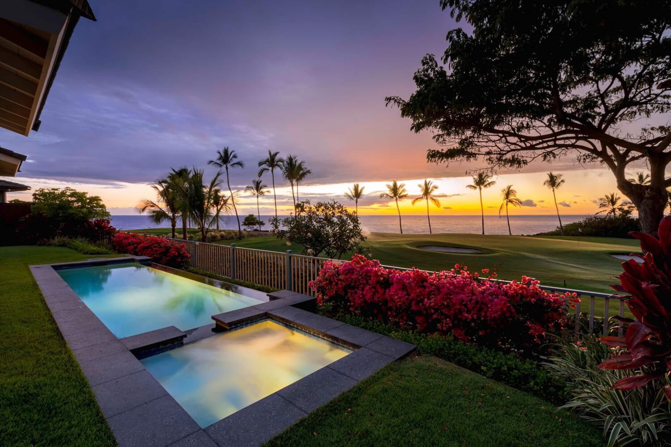 Home in Kailua-Kona · ★4.96 · 3 bedrooms · 7 beds · 3 baths - Image 3