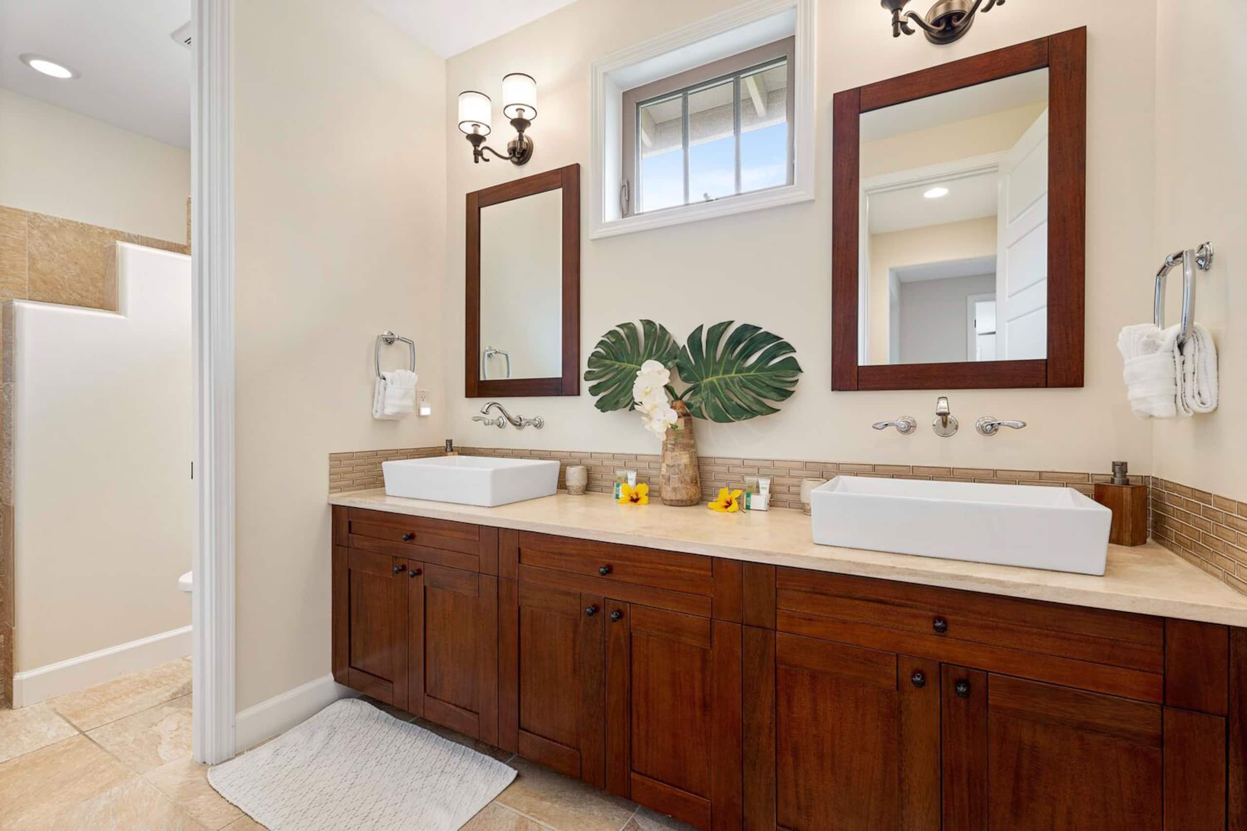 Home in Kailua-Kona · ★4.96 · 3 bedrooms · 7 beds · 3 baths - Image 29