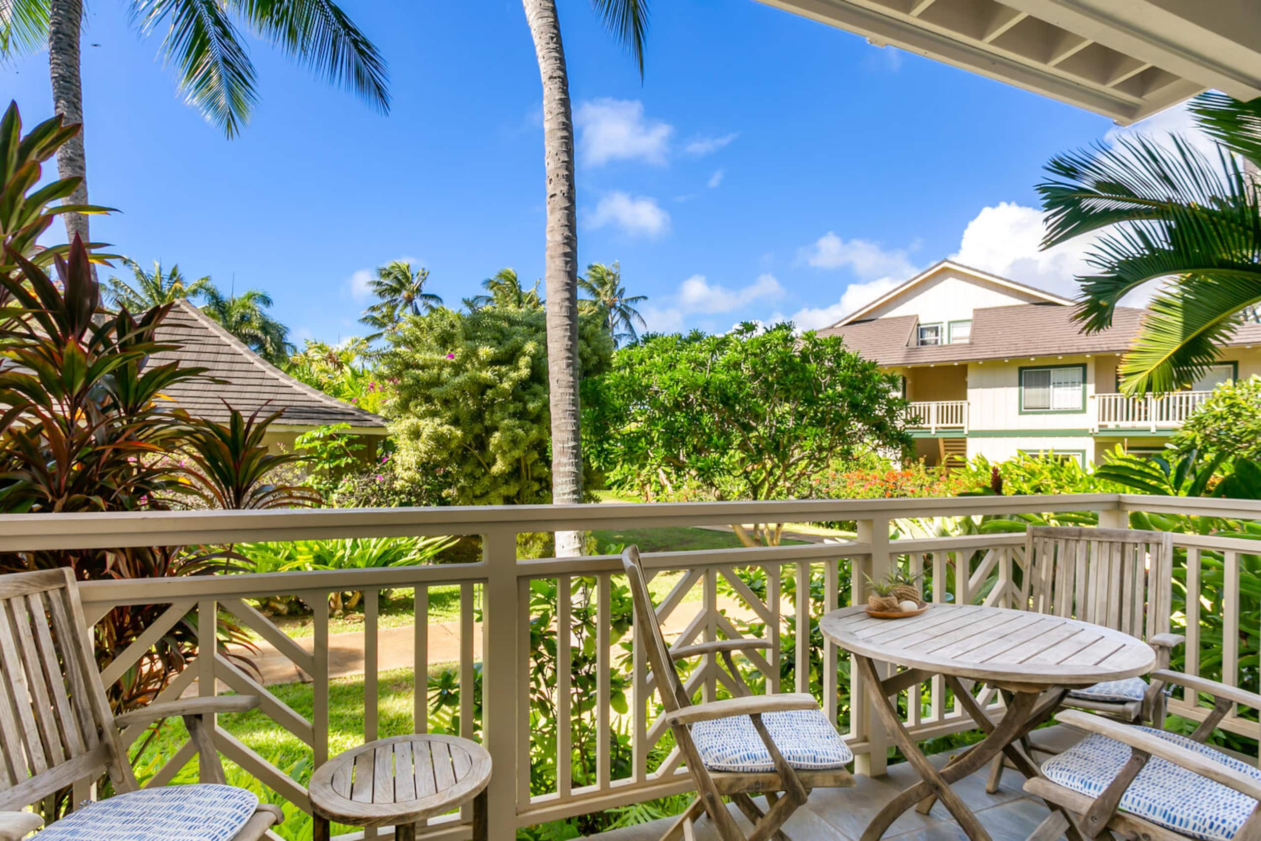 koolkondo Designer retreat with AC and pool by the beach - Image 15