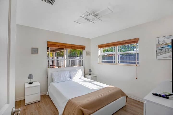 06ced20a 8eb5 4e0a 8bb7 149fea6e9739