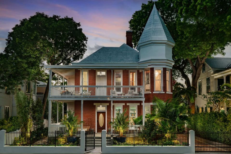 Top-earning Airbnb listing in Key West, 6 bedrooms