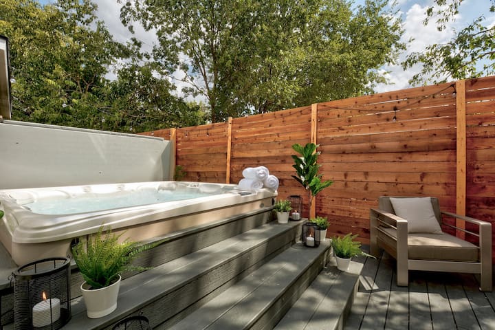 Premium East Austin Home | Hot Tub gallery image 3