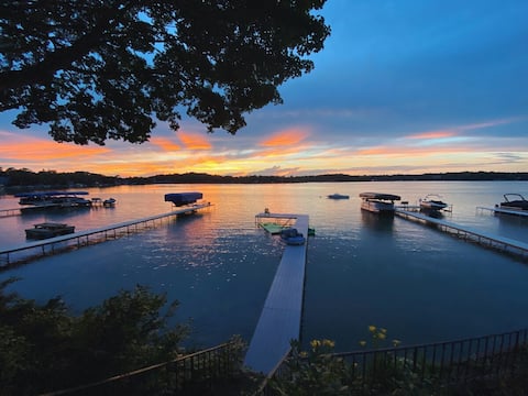 10min to Wilmot |Private Pier |Swim| Boating|Grill