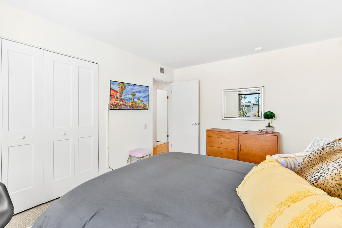 K0653 - Segundo dormitorio con TV