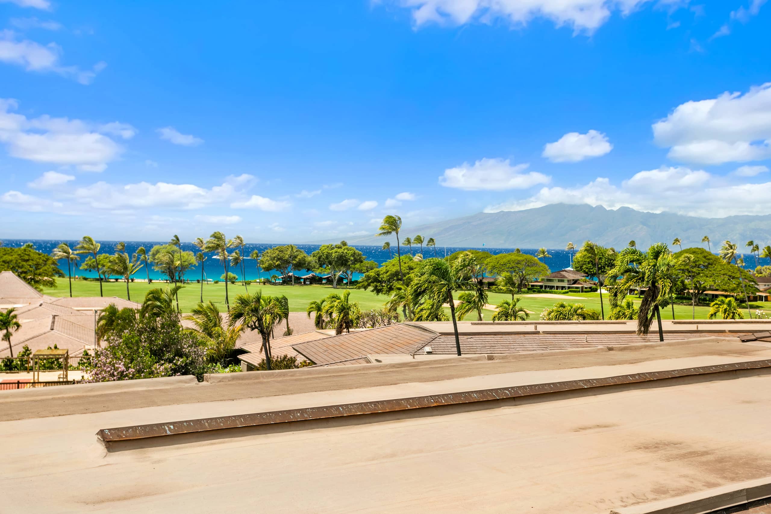 Condo in Lahaina · ★4.8 · 1 bedroom · 2 beds · 1 bath - Image 11