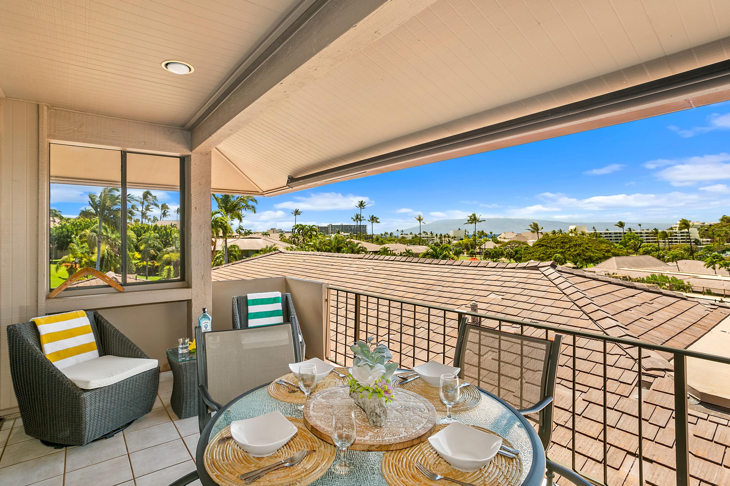 Condo in Lahaina · ★4.8 · 1 bedroom · 2 beds · 1 bath - Image 8