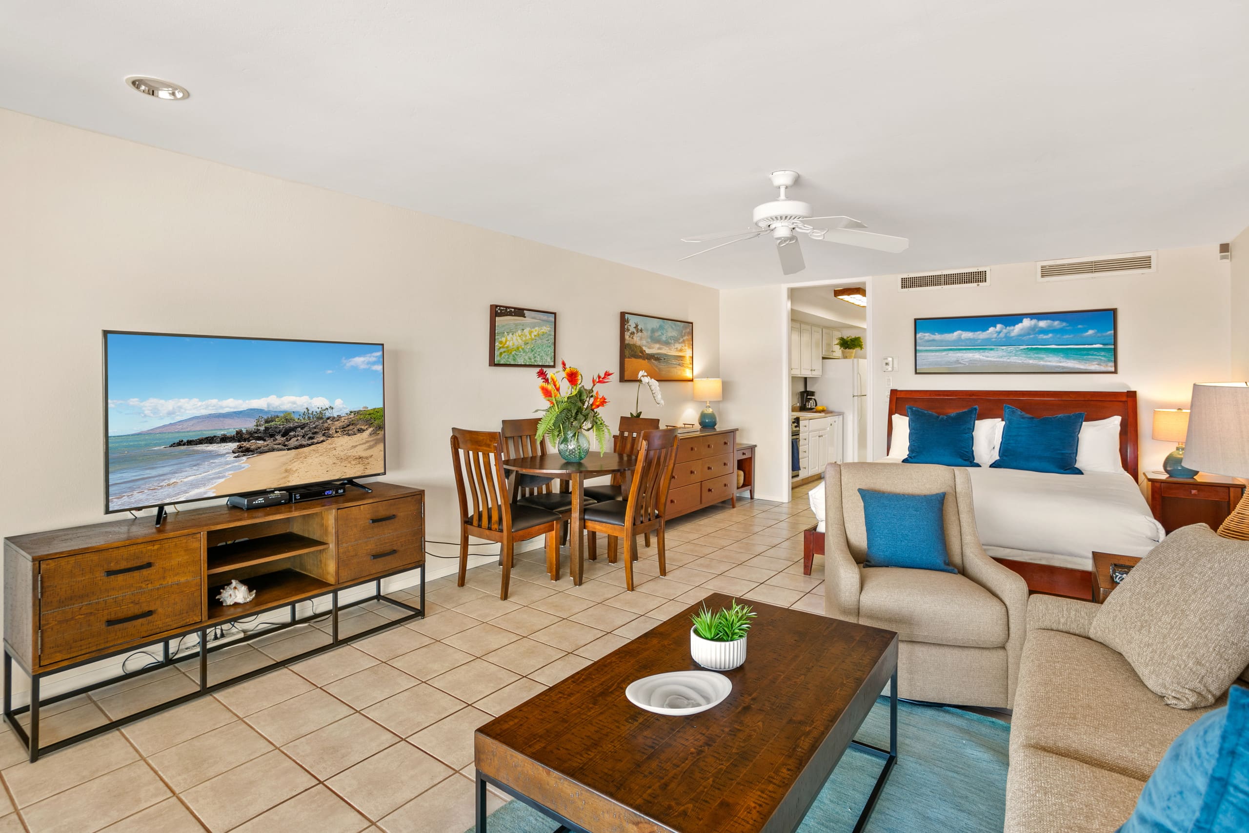 Condo in Lahaina · ★4.8 · 1 bedroom · 2 beds · 1 bath - Image 14