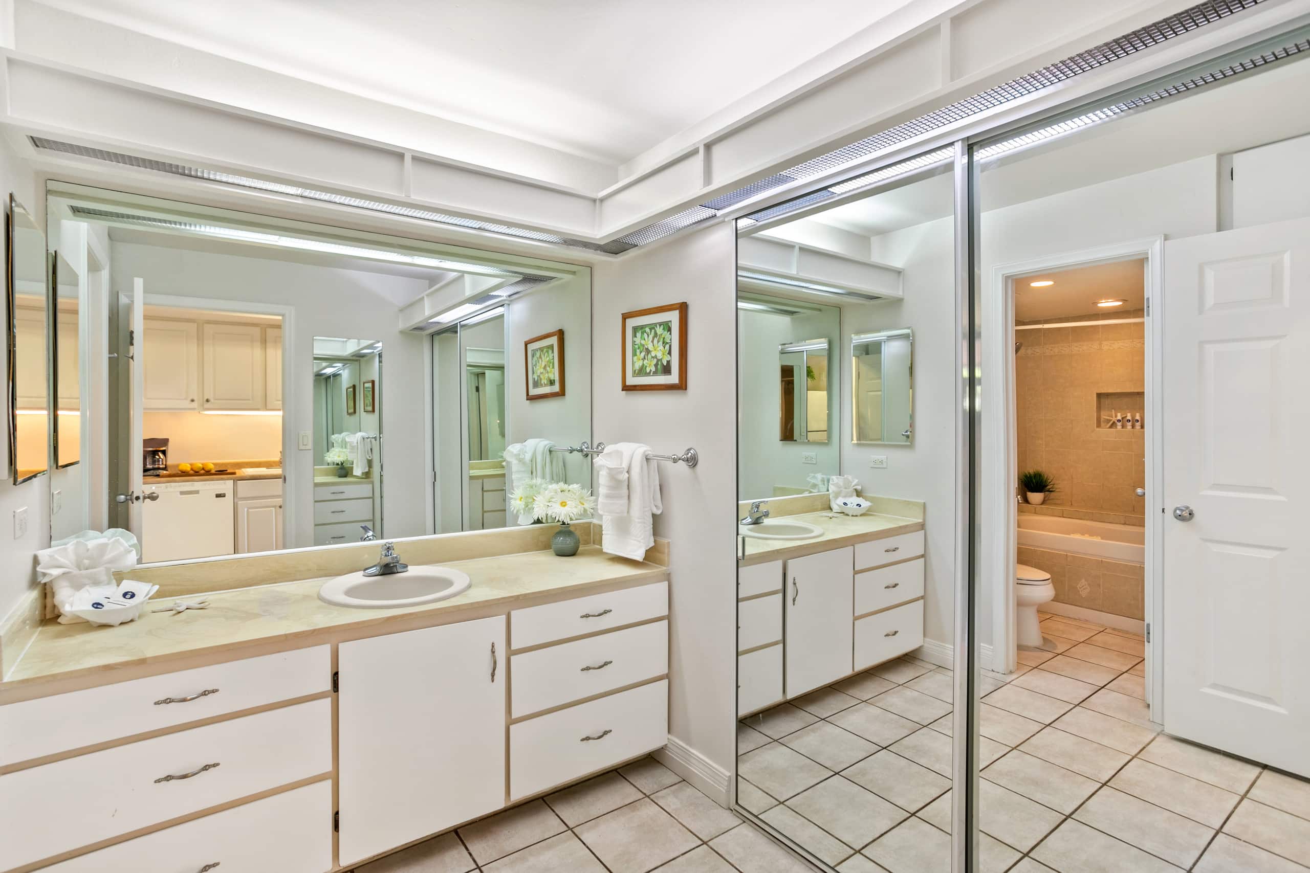 Condo in Lahaina · ★4.8 · 1 bedroom · 2 beds · 1 bath - Image 22