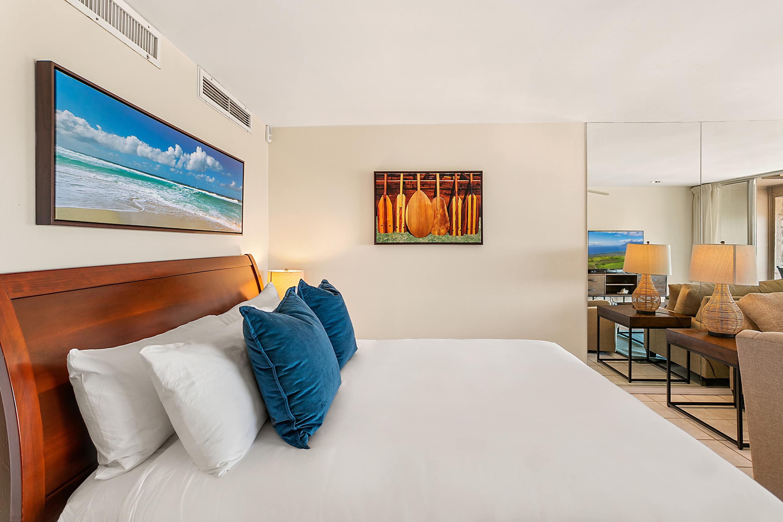 Condo in Lahaina · ★4.8 · 1 bedroom · 2 beds · 1 bath - Image 3