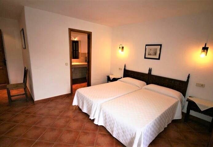 Can Apostol gallery image 3