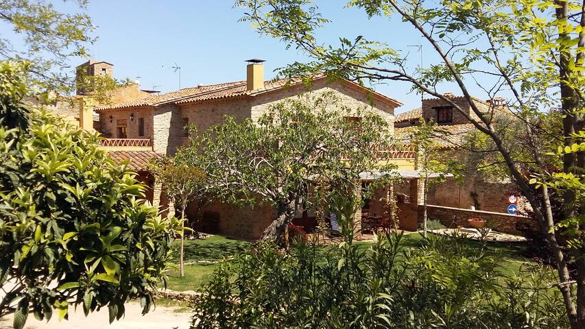 CASA RURAL IDEAL PARA GRUPOS, FAMILIAS…RELAX TOTAL 10/12 PAX gallery image 5