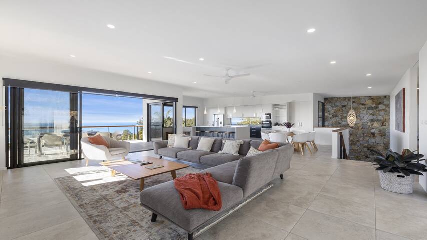 The Outlook at Sapphire, Ocean views, Rural, Pool gallery image 2