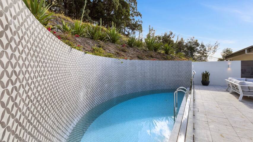 The Outlook at Sapphire, Ocean views, Rural, Pool gallery image 3