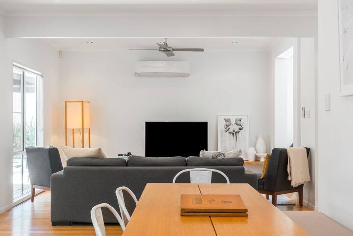 East Coast Escapes | Elua Beach House gallery image 5