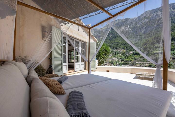 Can La – Dream house with mountain and views gallery image 2