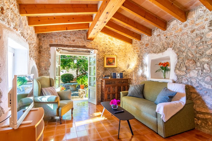 Can Miquel, Villa Con Piscina A 500m Del Pueblo - Baleares