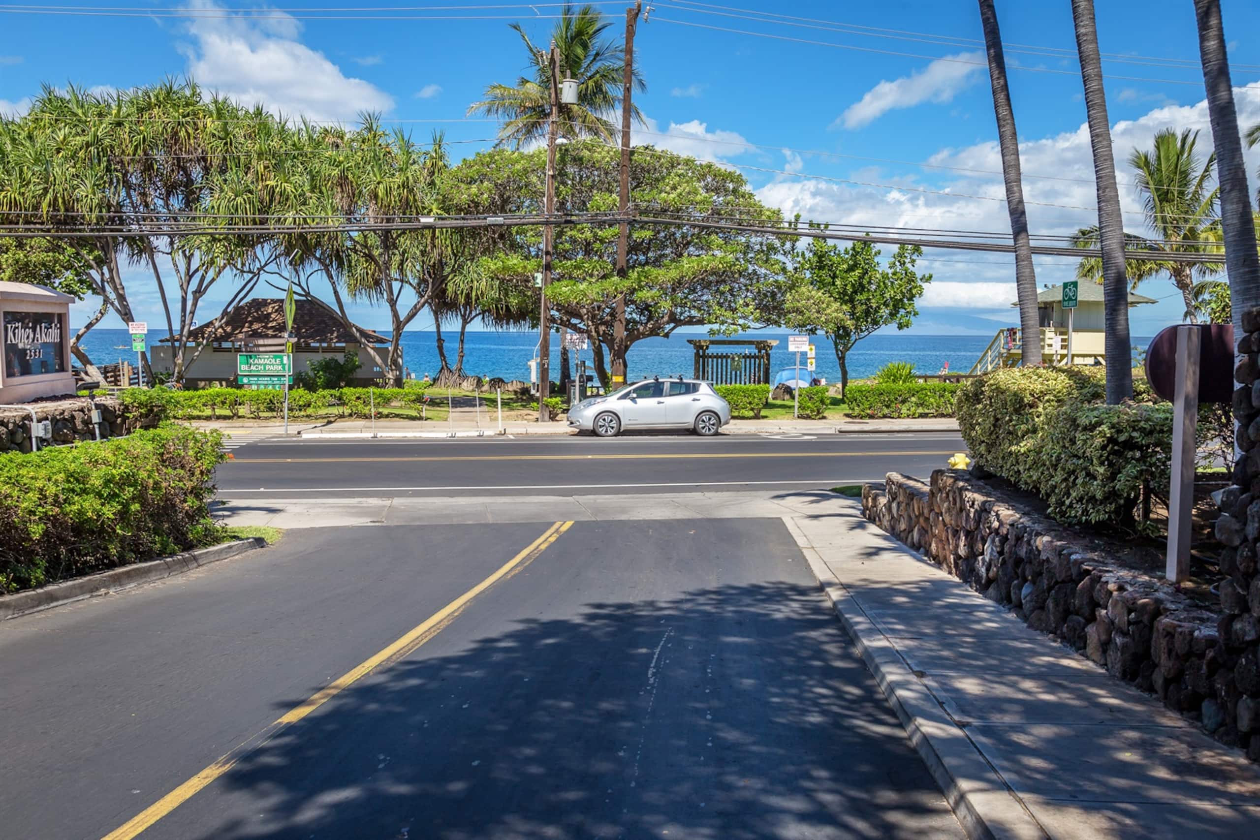 Condo in Kihei · ★4.82 · 2 bedrooms · 4 beds · 2 private baths - Image 4
